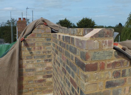 parapet-wall-bricks