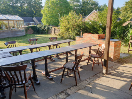 bbq-tables